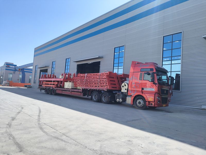 電動葫蘆門式起重機 4臺 MHxh10t—8m    2臺 MHxh5t—8m      2臺 制作完成，出口哈薩克斯坦交付客戶使用